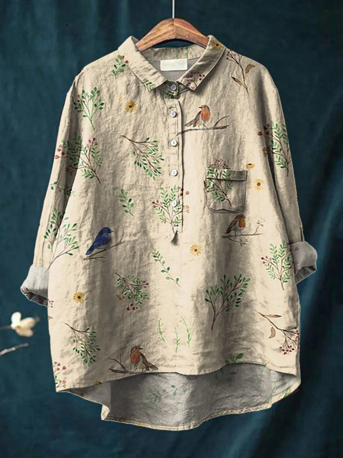 Lotte | Casual Women's Blouse with Branch and Robin Print