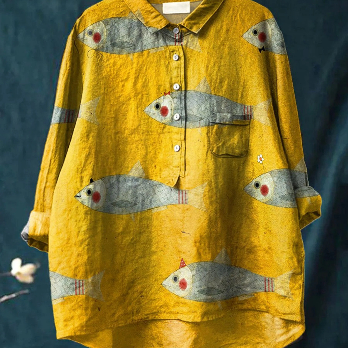 Martha | Casual T-Shirt with Vintage Fish Art