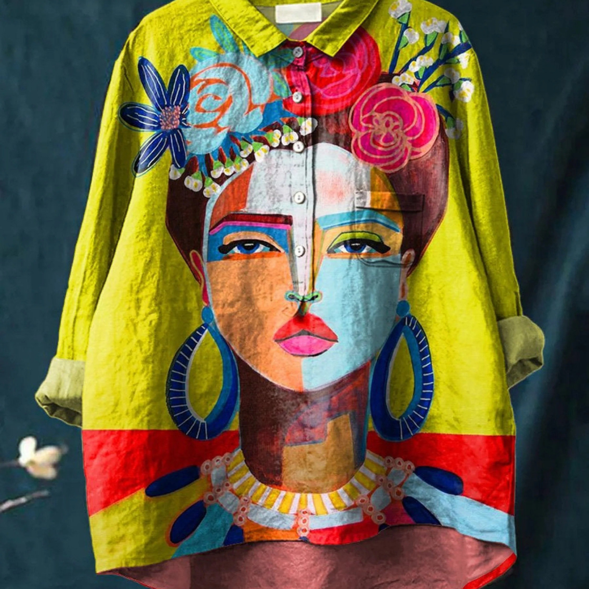 Martha | Casual T-Shirt with Frida Portrait in Oil Print