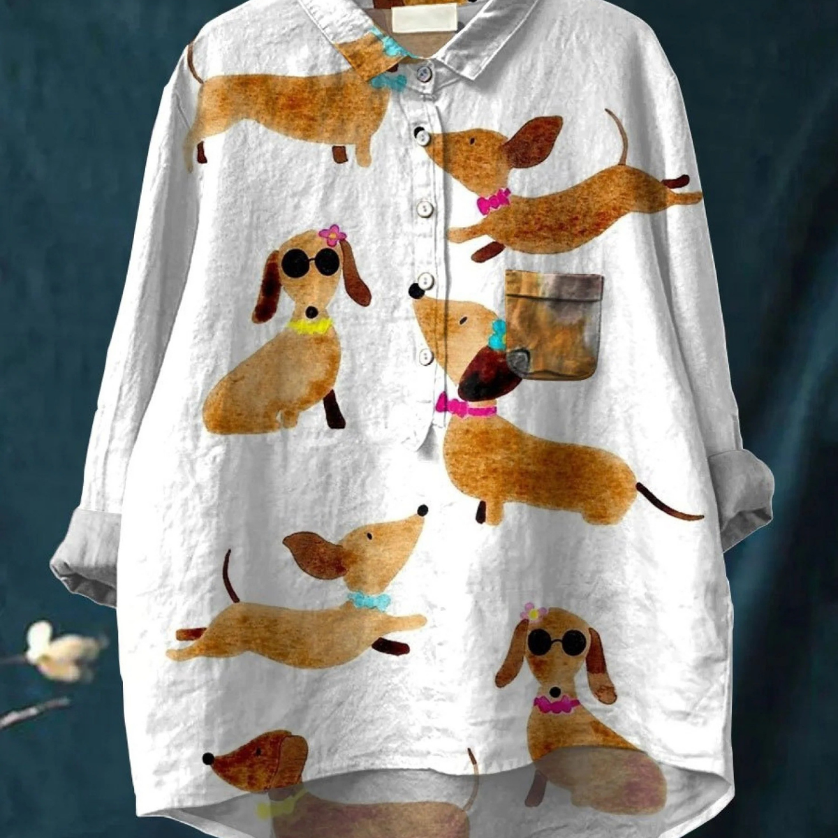 Lotte | Casual T-Shirt with Dog Art